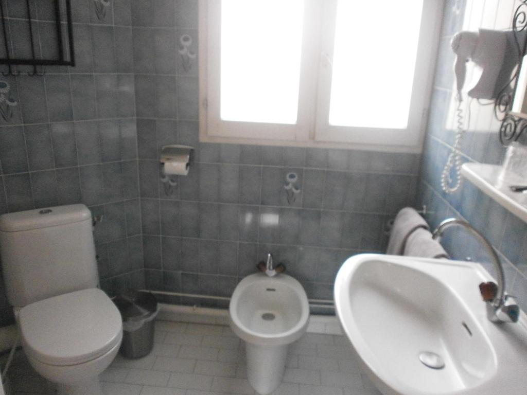 Hôtel Maya Cavalaire-sur-Mer Phòng bức ảnh