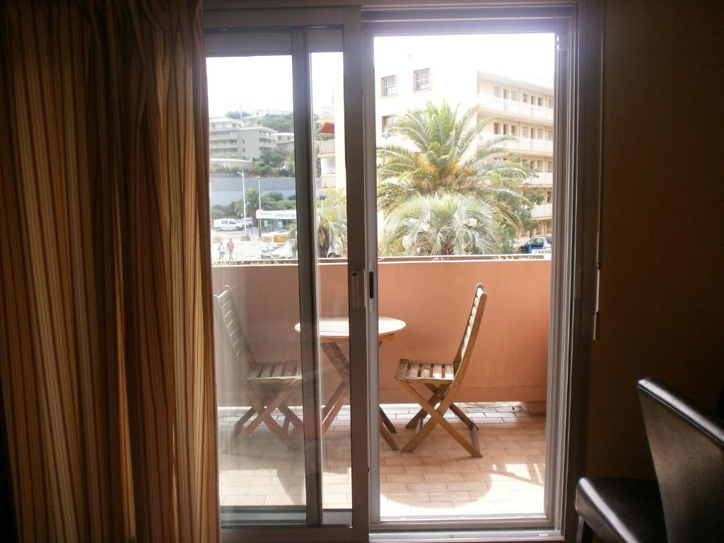Hôtel Maya Cavalaire-sur-Mer Ngoại thất bức ảnh